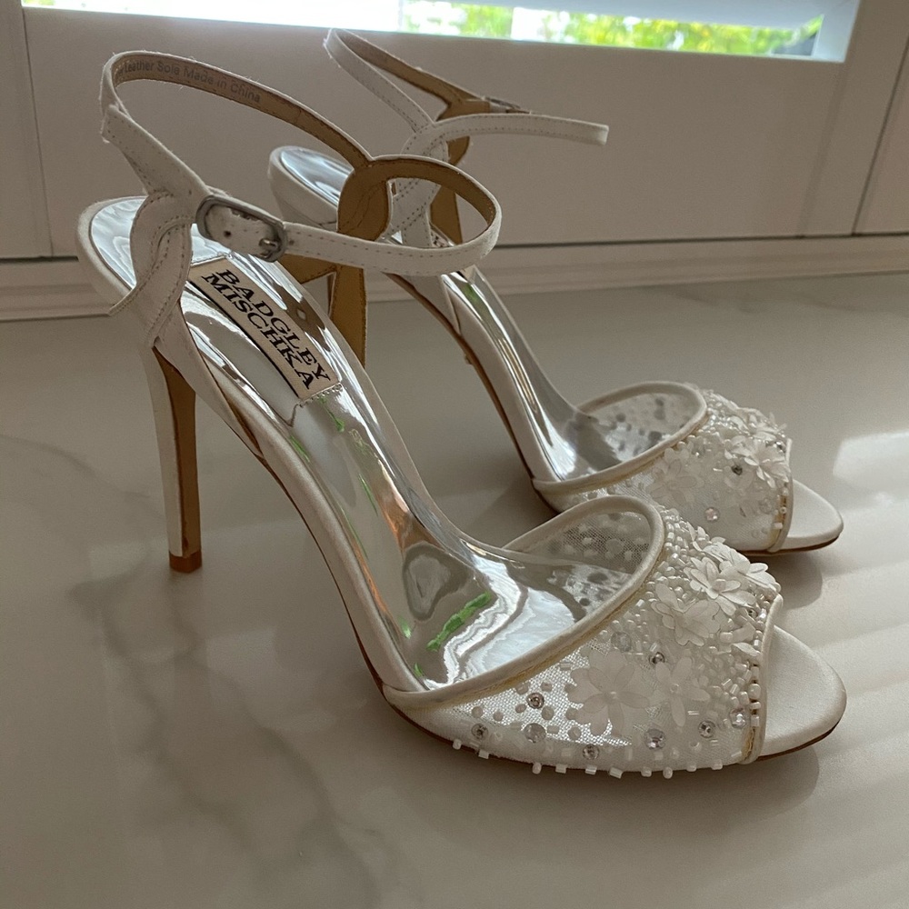 Badgley Mischka 7.5 wedding heels! Bridal!